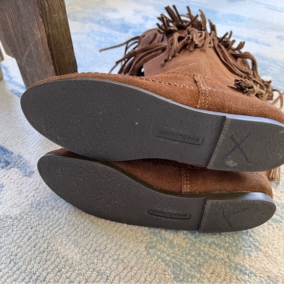 MINNETONKA FRINGE BOOTS ADJUSTABLE LACES ZIPPER BROWN SIZE 7 HANDMADE - Picture 8 of 10